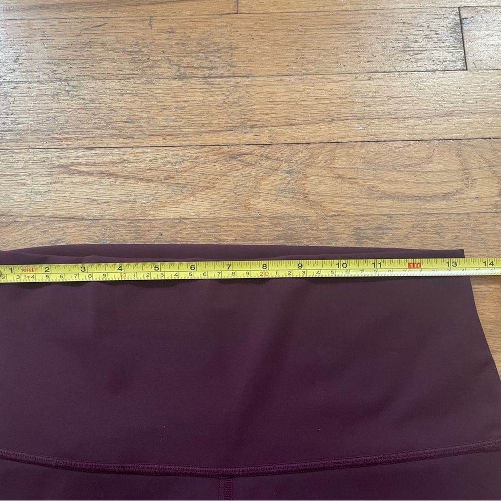 Lululemon Wunder Under Crop High-Rise Roll Down Scallop Full-On Luxtreme Red - Picture 9 of 10